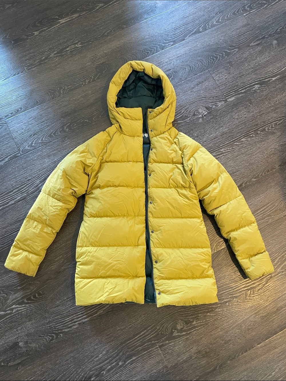 Women’s Mountain Hardware Hooded Puffer Jacket - Mustard Yellow